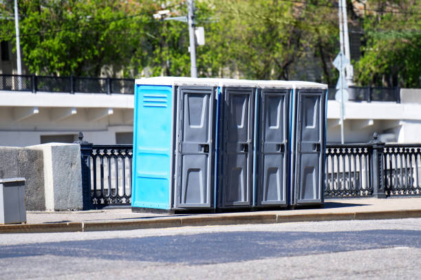 Best Porta potty rental near me  in Selma, AL